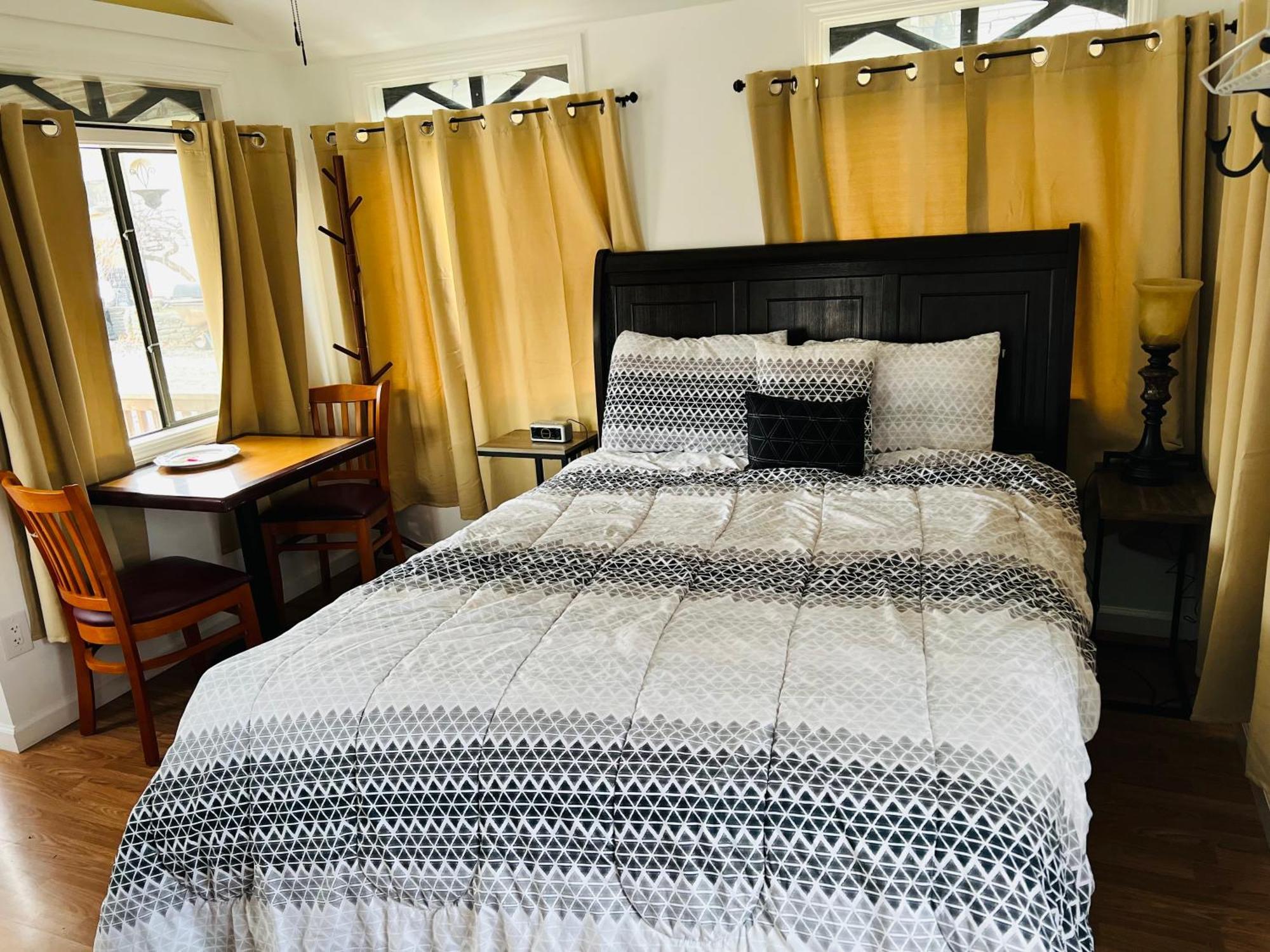 Micosta Leisure Inn 허드슨 외부 사진